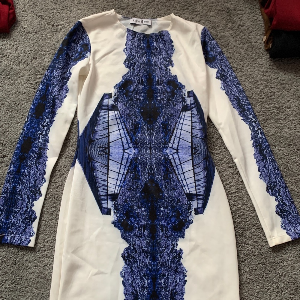 Kittenish / Kora Rae Long Sleeved Intricate Patterned Dress